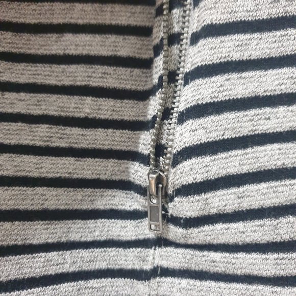 Stripe Sweater - Picture 5 of 10